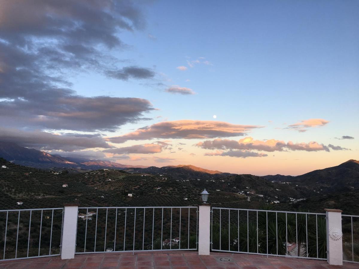 Casa La Quinta Bed & Breakfast Ríogordo Dış mekan fotoğraf